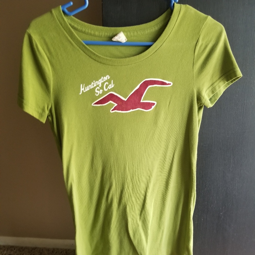 Hollister shirt